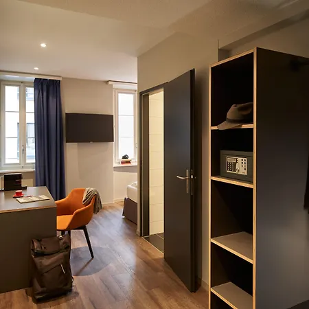 فندق ذا هاي 4*