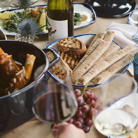 ذا هاي فندق